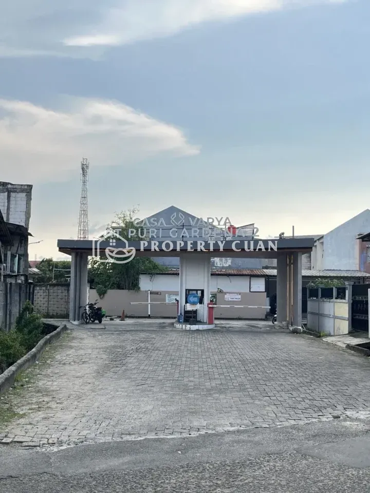 Rumah dijual di Puri Gardena, Puri - Lingkungan