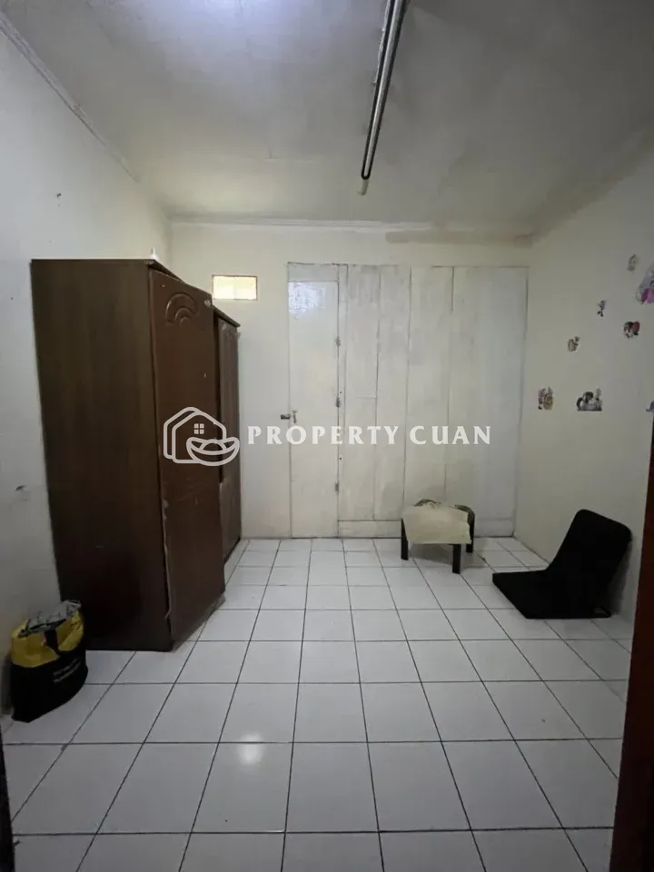 Rumah dijual di Taman Palem Lestari, Cengkareng - Kamar Tidur