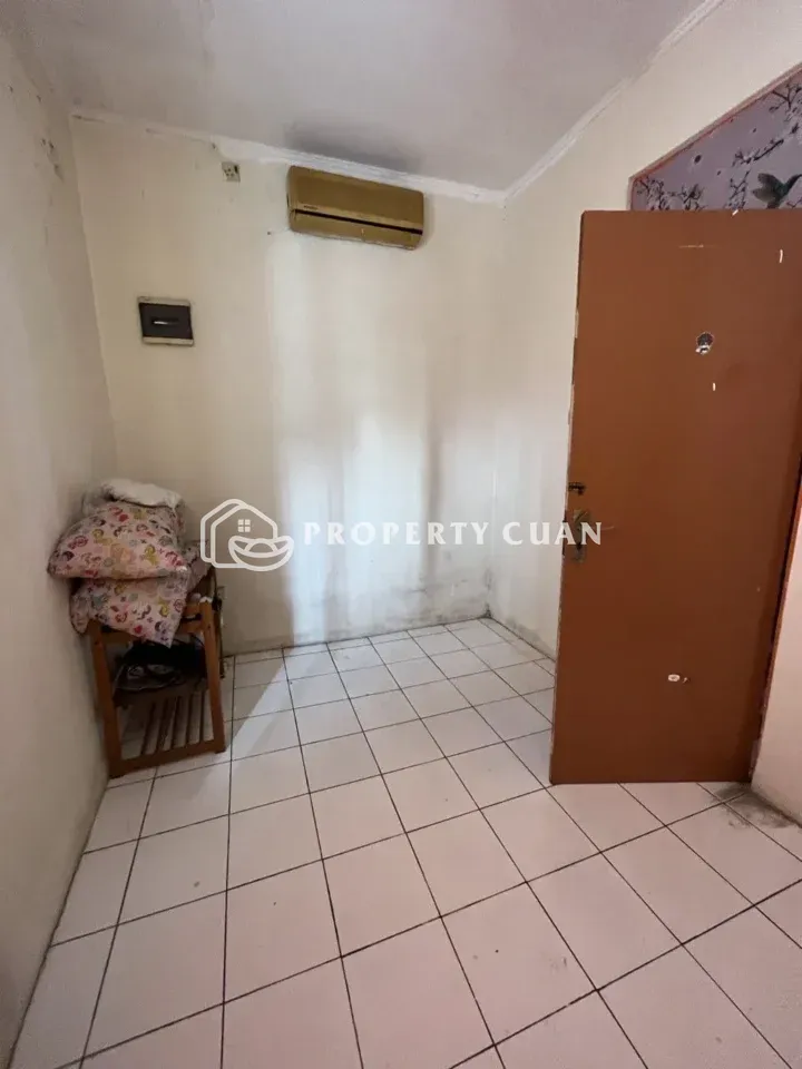 Rumah dijual di Taman Palem Lestari, Cengkareng - Kamar Tidur 2