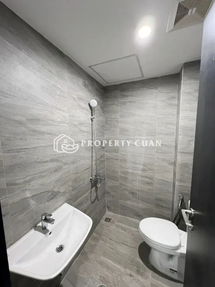 Apartemen dijual di Collins, Gading Serpong - Kamar Mandi