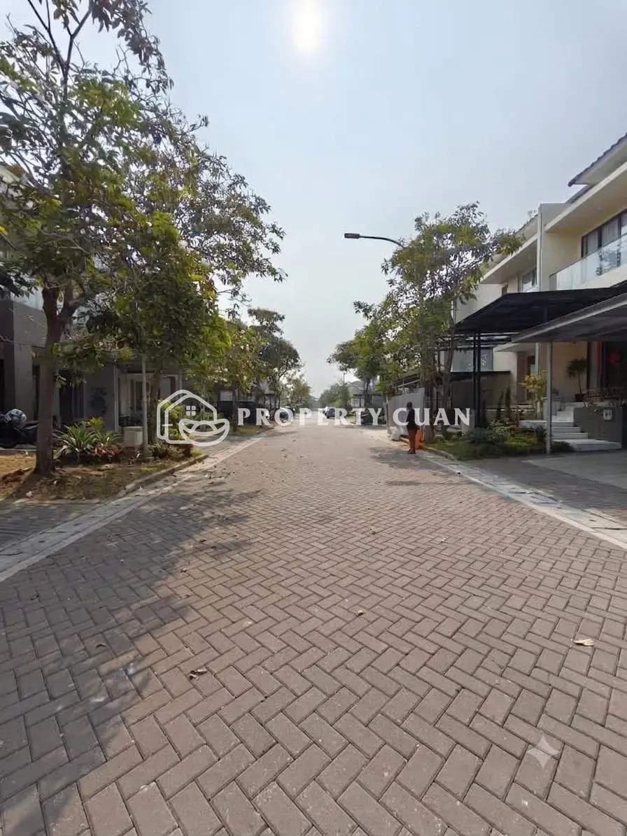 Rumah dijual di Symphony, PIK 2 - Jalan Depan 2