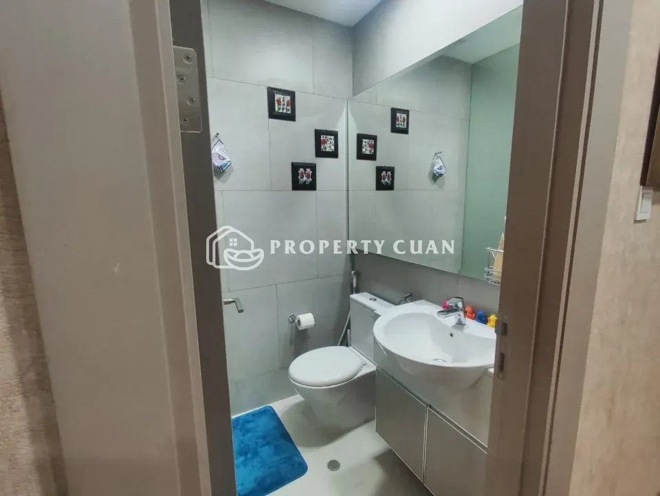 Apartemen dijual di Menara Jakarta, Kemayoran - Kamar Mandi