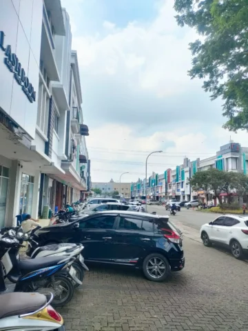 Ruko dijual di Ruko Neo Arcade, Gading Serpong - Lingkungan