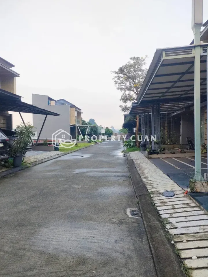 Rumah dijual di Agate, Gading Serpong - Jalan Depan
