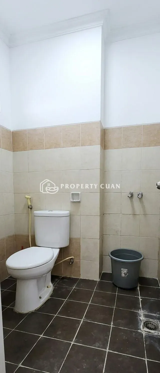 Ruko dijual di Ruko Mendrisio, Gading Serpong - Kamar Mandi