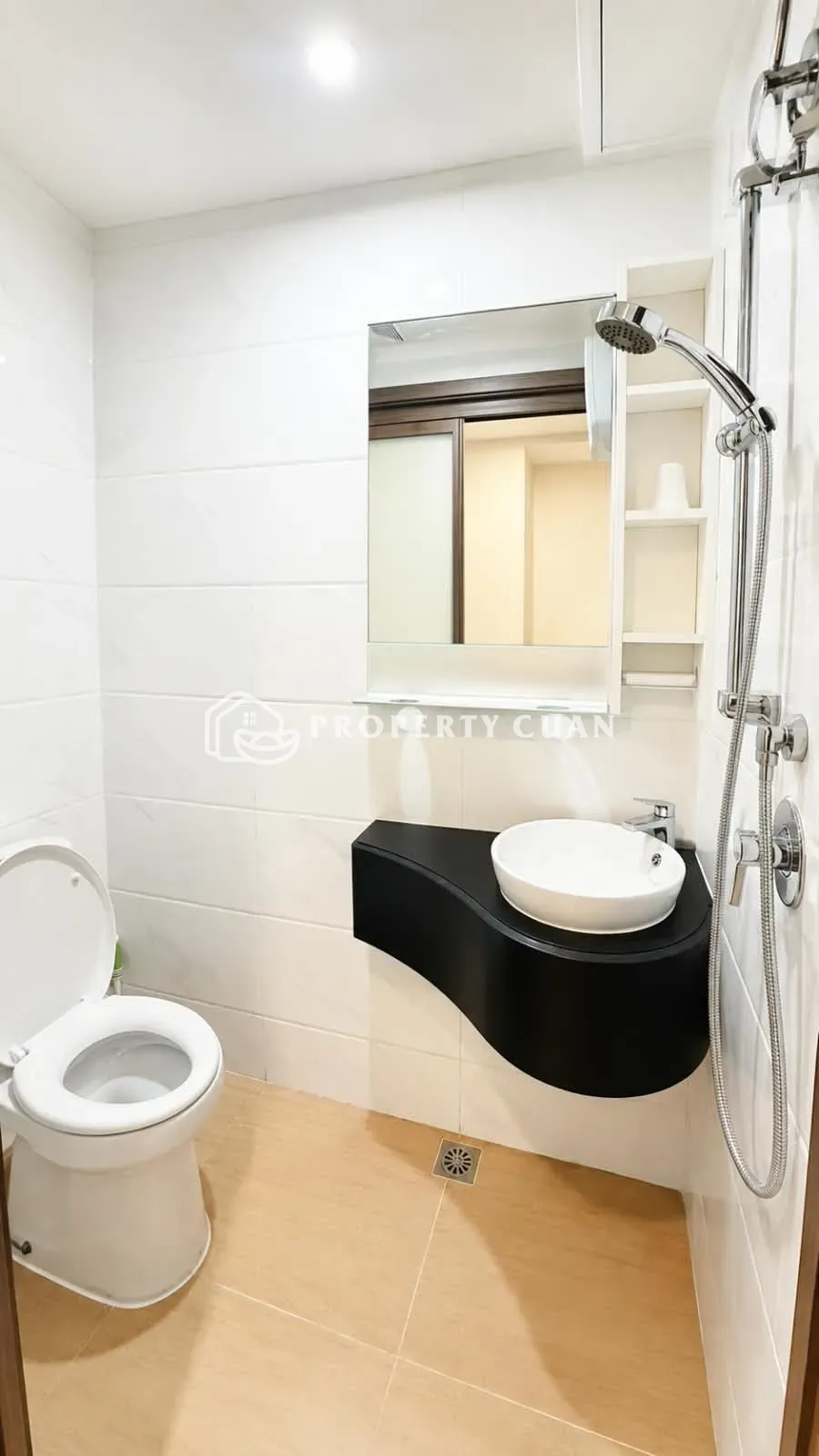 Apartemen dijual di Sky House, BSD - Kamar Mandi
