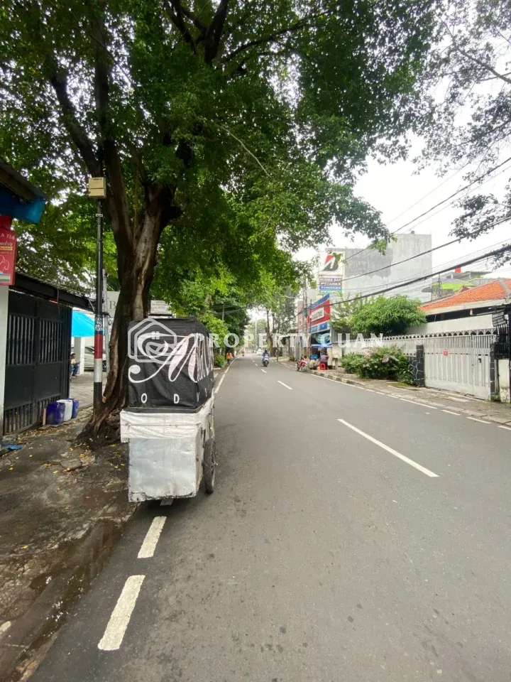Ruko disewakan di Jl. Paseban Raya, Senen - Jalan Depan