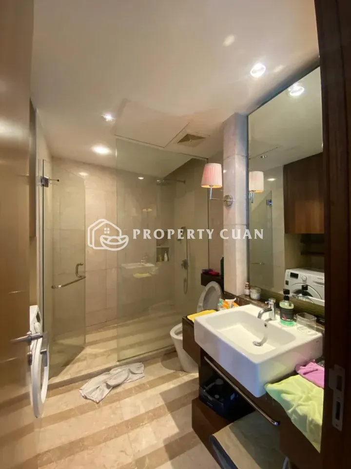 Apartemen disewakan di Oakwood Premier Cozmo, Kuningan - Kamar Mandi