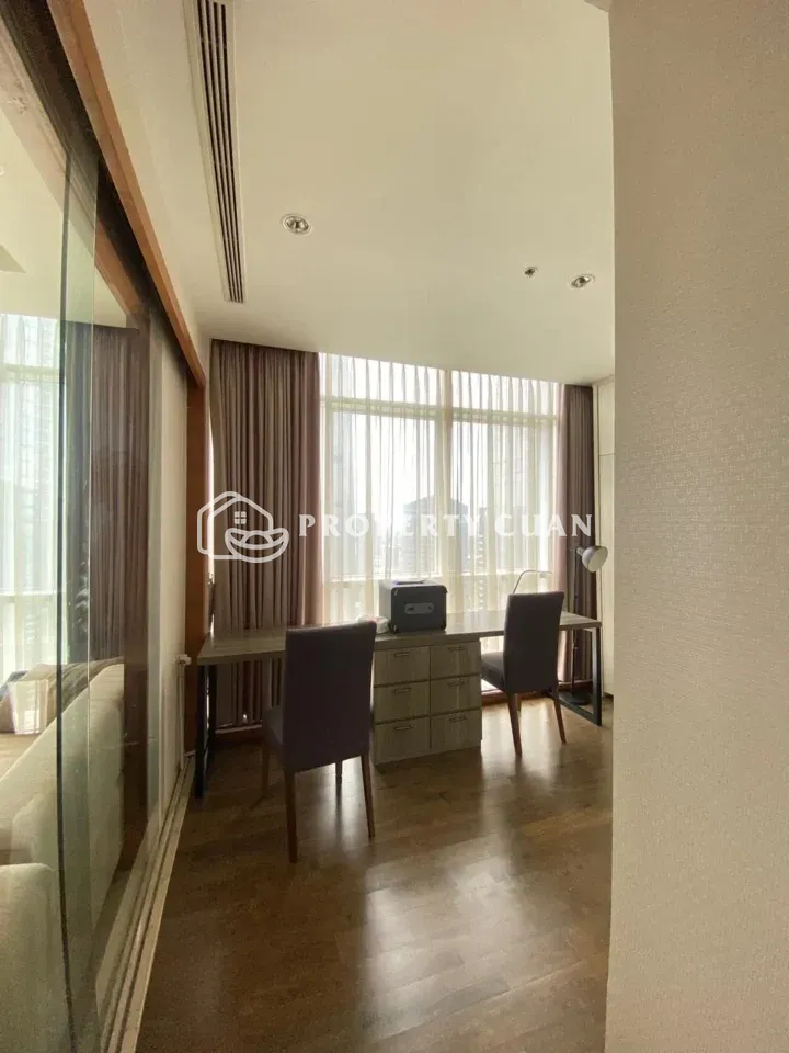 Apartemen disewakan di Oakwood Premier Cozmo, Kuningan - Ruang Kerja 3