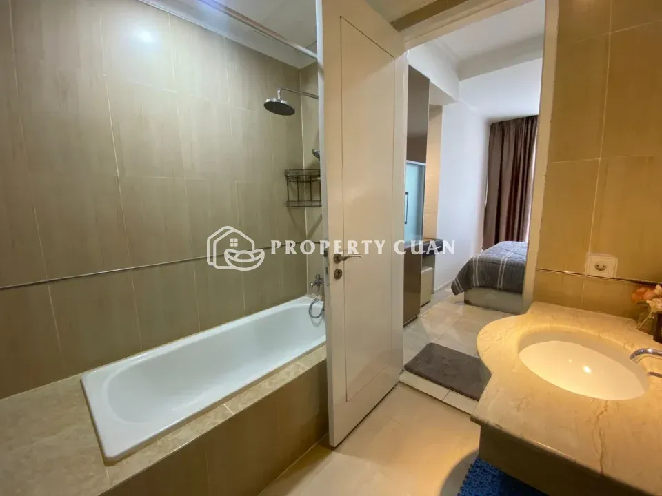 Apartemen dijual di FX Residence, Sudirman - Kamar Mandi 3