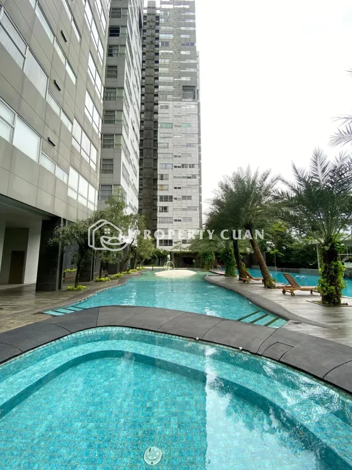 Apartemen disewakan di 1 Park Residence, Gandaria - Kolam Renang 2