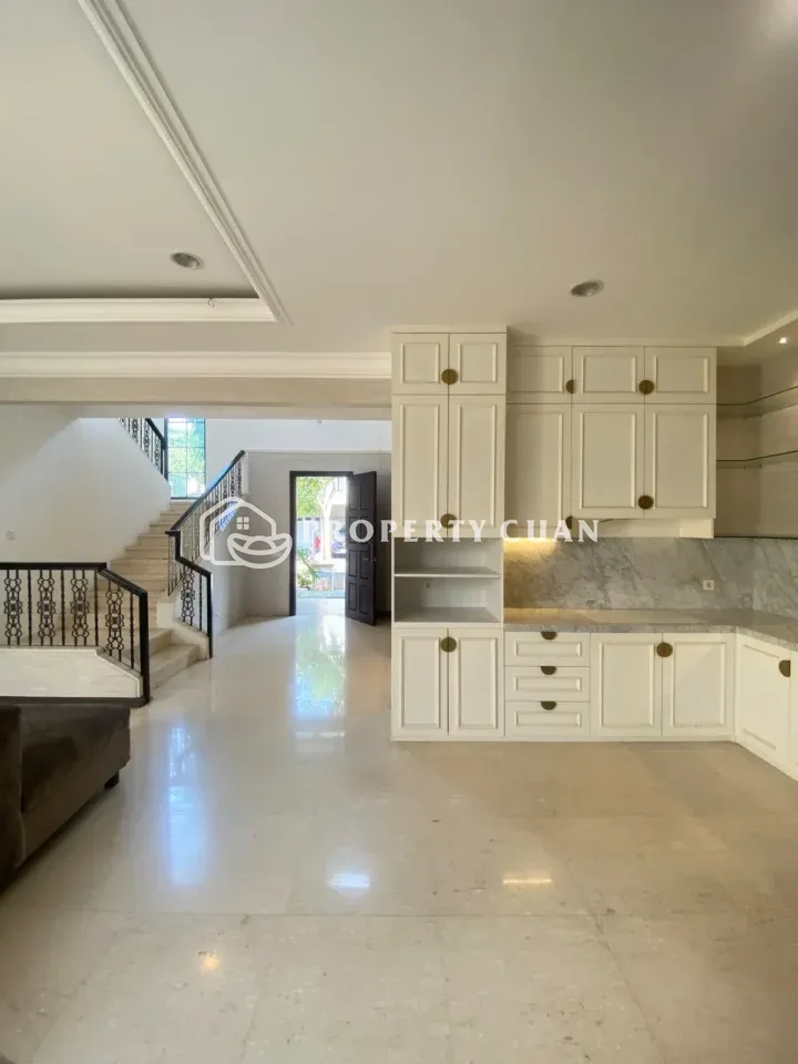 Rumah dijual di Jadeite, BSD - Dapur