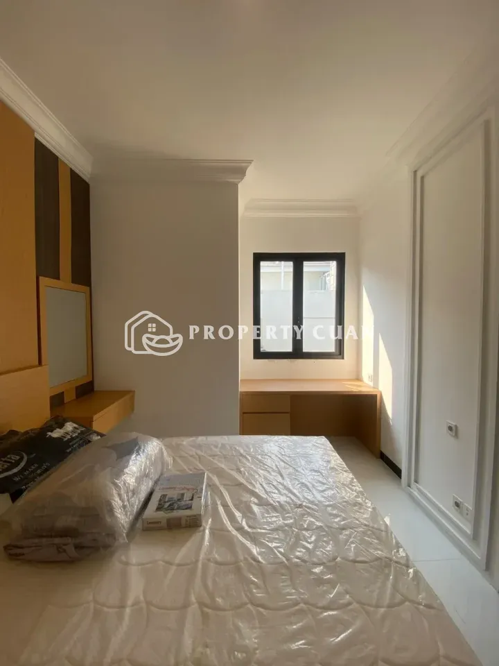 Rumah dijual di Jadeite, BSD - Kamar Tidur 3