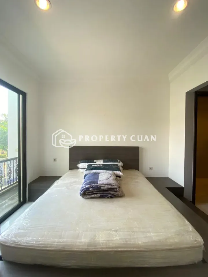 Rumah dijual di Jadeite, BSD - Kamar Tidur 6