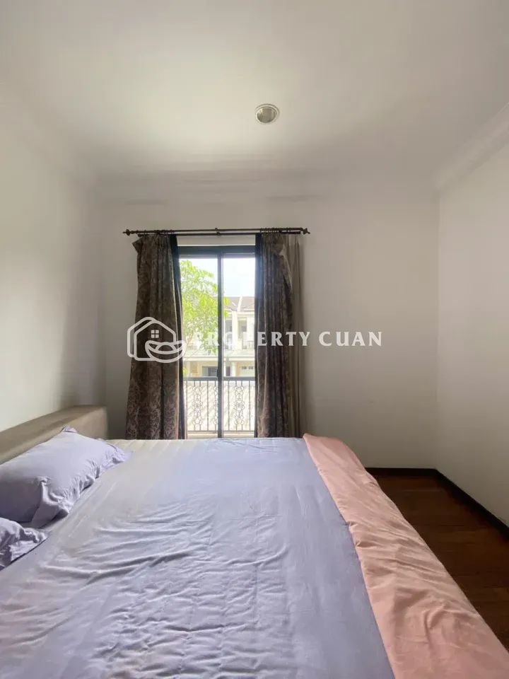 Rumah dijual di Jadeite, BSD - Kamar Tidur 6