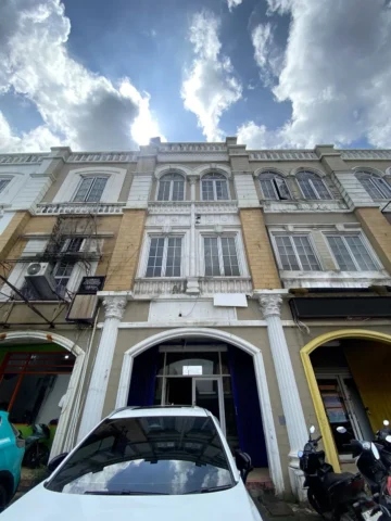 Ruko Dijual di Bolsena, Gading Serpong — LT 68 m², LB 203 m²