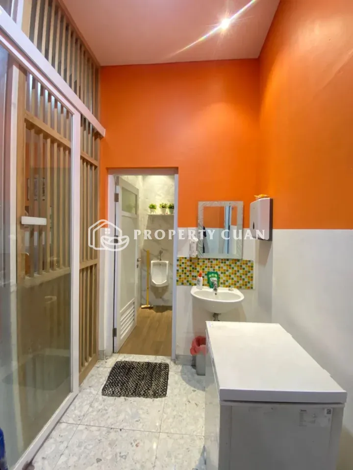 Ruko dijual di Mendrisio, Gading Serpong - Kamar Mandi 2