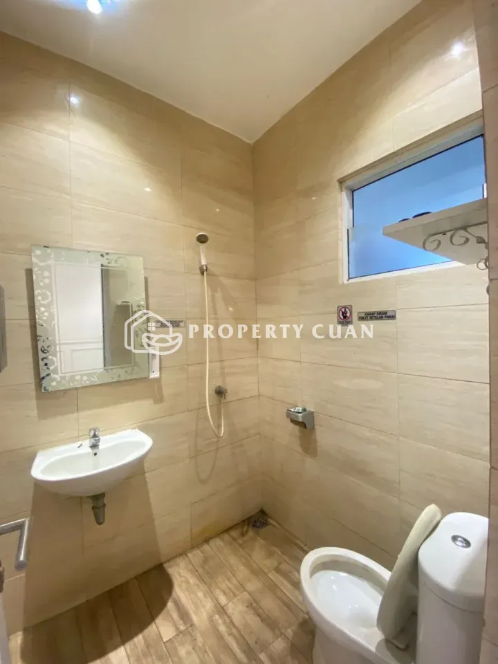 Ruko dijual di Mendrisio, Gading Serpong - Kamar Mandi 3