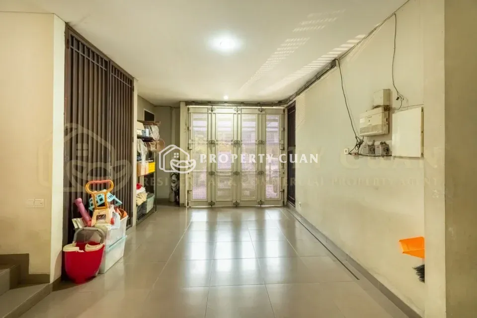 Rumah Dijual di Sapphire, Gading Serpong — 5 KT, LT 600 m² — foto 6