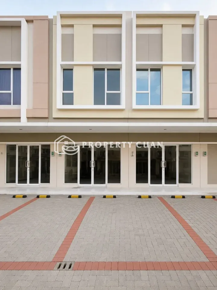 Ruko dijual di Vienna Grande, Gading Serpong - Tampak Depan