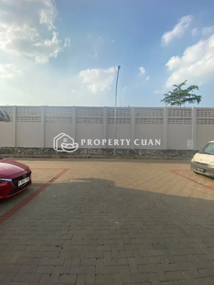 Ruko dijual di Vienna Grande, Gading Serpong - Lingkungan 2