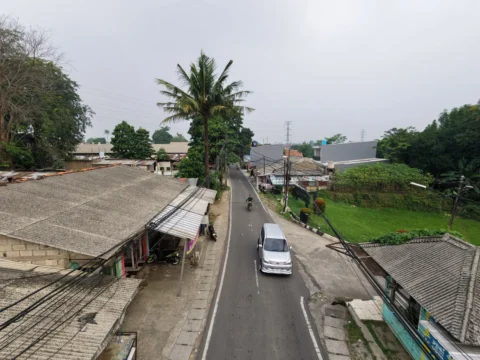 Kavling Komersial dijual di CIPUTAT - Jalan Depan 2