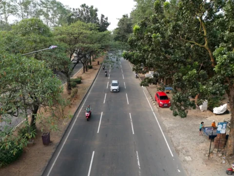 Kavling Komersial dijual di Tigaraksa - Jalan Depan 2