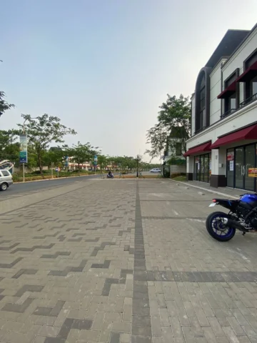 Ruko disewakan di Citra Garden Serpong - Jalan Depan 2
