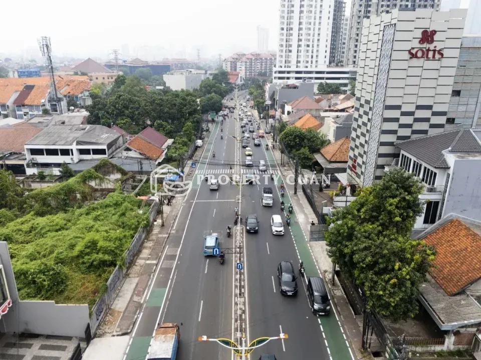 Kavling Komersial disewakan di Tanah Abang - Jalan Depan
