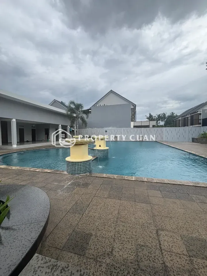 Kavling Residensial dijual di Sutera Victoria, Alam Sutera - Kolam Renang 2