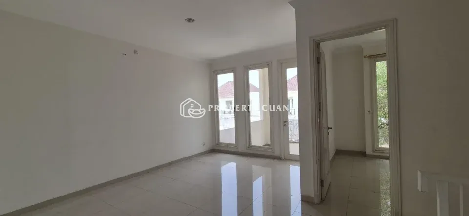 Rumah disewakan di Sutera Mentari, Alam Sutera - Ruang Keluarga 2