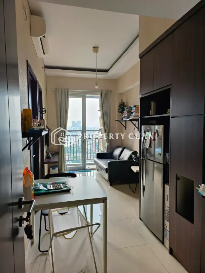 Apartemen dijual di Apartemen Westmark, Tanjung Duren - Ruang Tamu