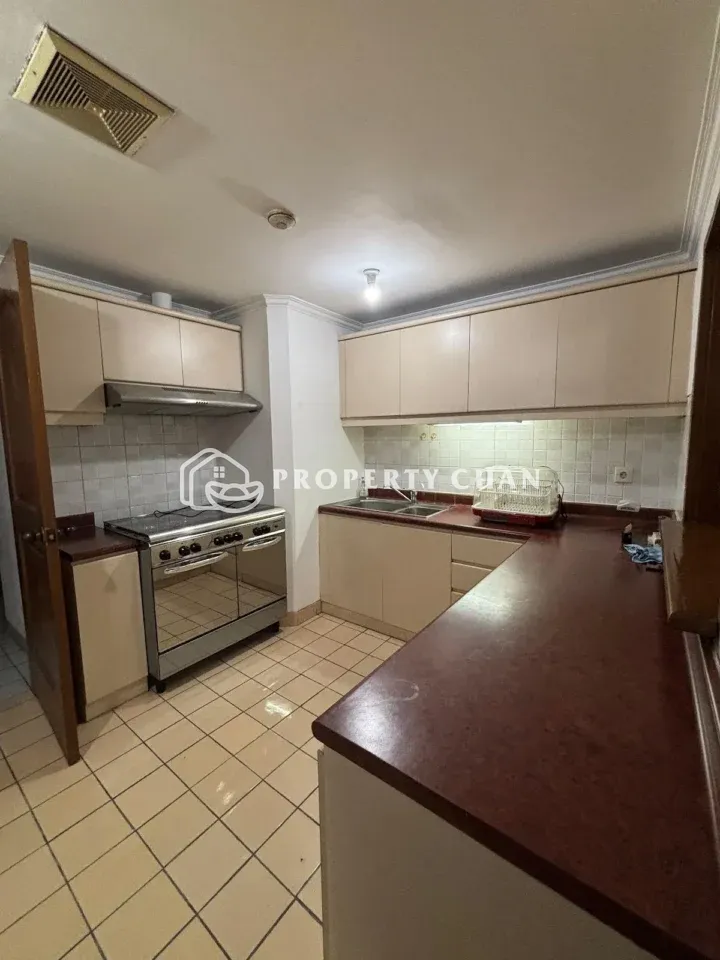 Apartemen dijual di Grand Tropic, Tanjung Duren - Dapur