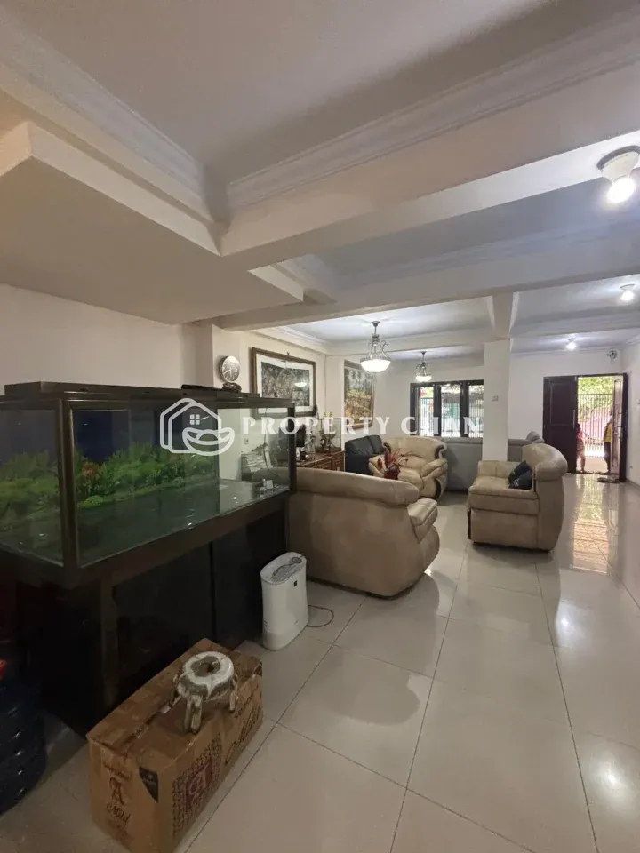 Rumah dijual di Green Garden, Kedoya - Ruang Tamu