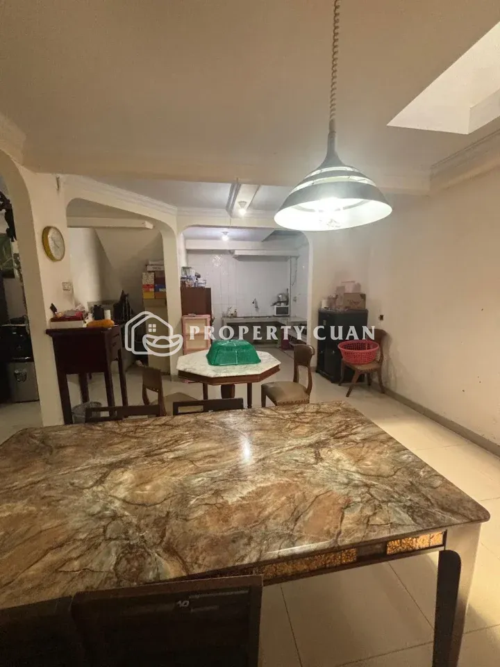 Rumah dijual di Green Garden, Kedoya - Ruang Makan