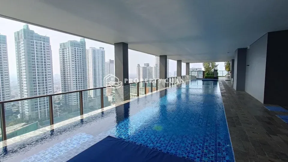 Apartemen disewakan di Apartemen 57 Promenade, Thamrin - Kolam Renang