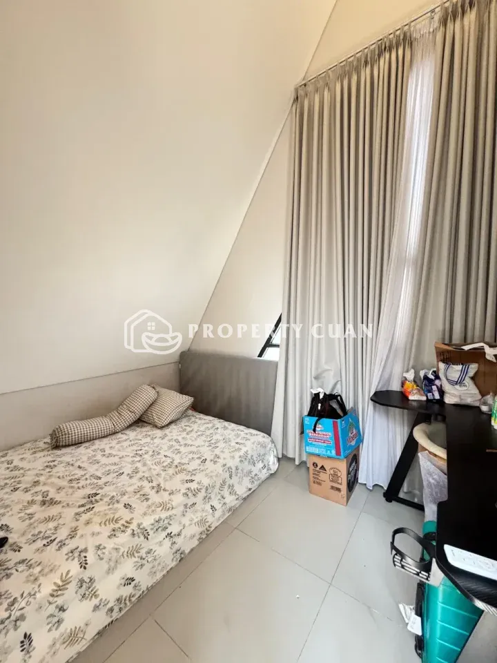 Rumah dijual di Amarine, BSD - Kamar Tidur 3