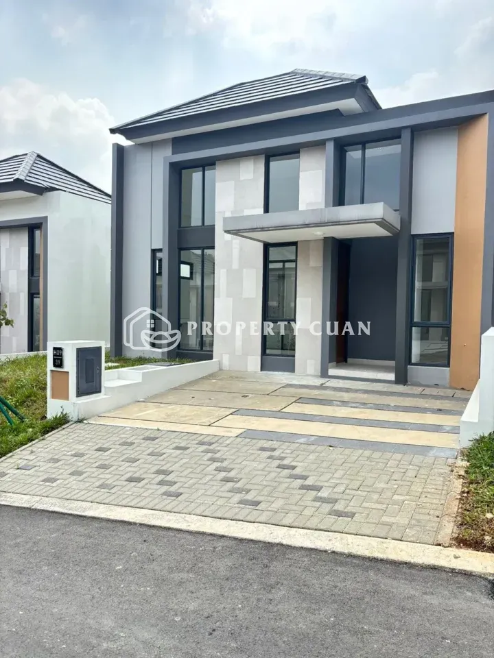 Rumah dijual di Cardonay, Sentul - Tampak Depan
