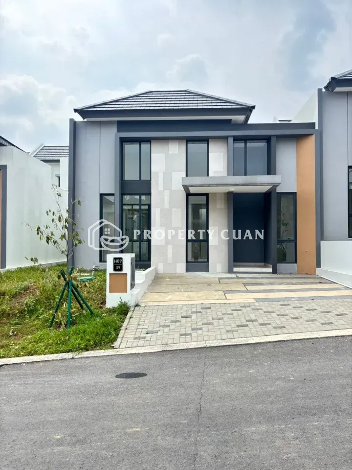 Rumah dijual di Cardonay, Sentul - Tampak Depan 2