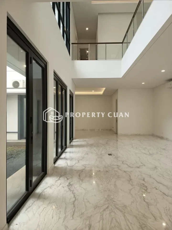 Rumah dijual di Matera Residence, Gading Serpong - Ruang Keluarga 3