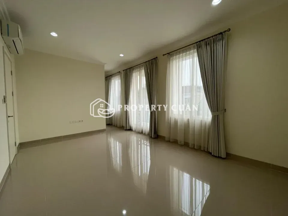 Rumah dijual di Flamingo, Gading Serpong - Kamar Tidur 3