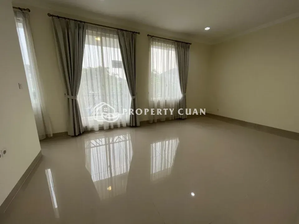 Rumah dijual di Flamingo, Gading Serpong - Kamar Tidur 4