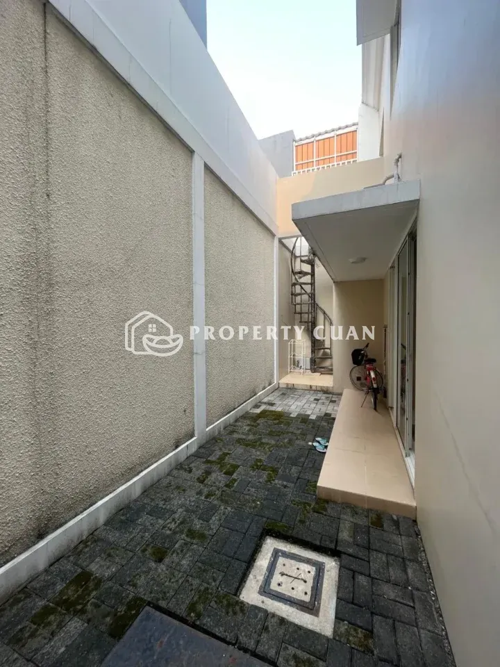 Rumah dijual di Flamingo, Gading Serpong - Area Laundry