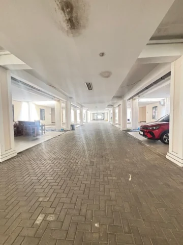 Rumah dijual di Margonite, Suvarna Sutera - Carport 3
