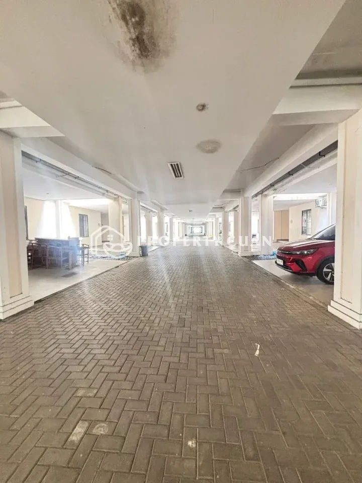 Rumah dijual di Margonite, Suvarna Sutera - Carport 3