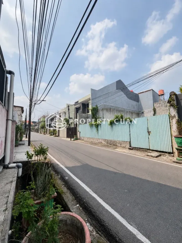 Kavling Komersial dijual di Tomang - Jalan Depan 2