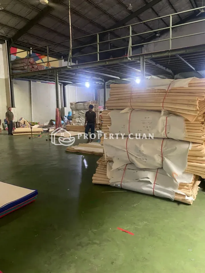 Gudang dijual di Multiguna, Alam Sutera - Area Gudang