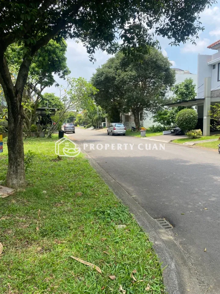 Kavling Residensial dijual di Sutera Narada, Alam Sutera - Jalan Depan