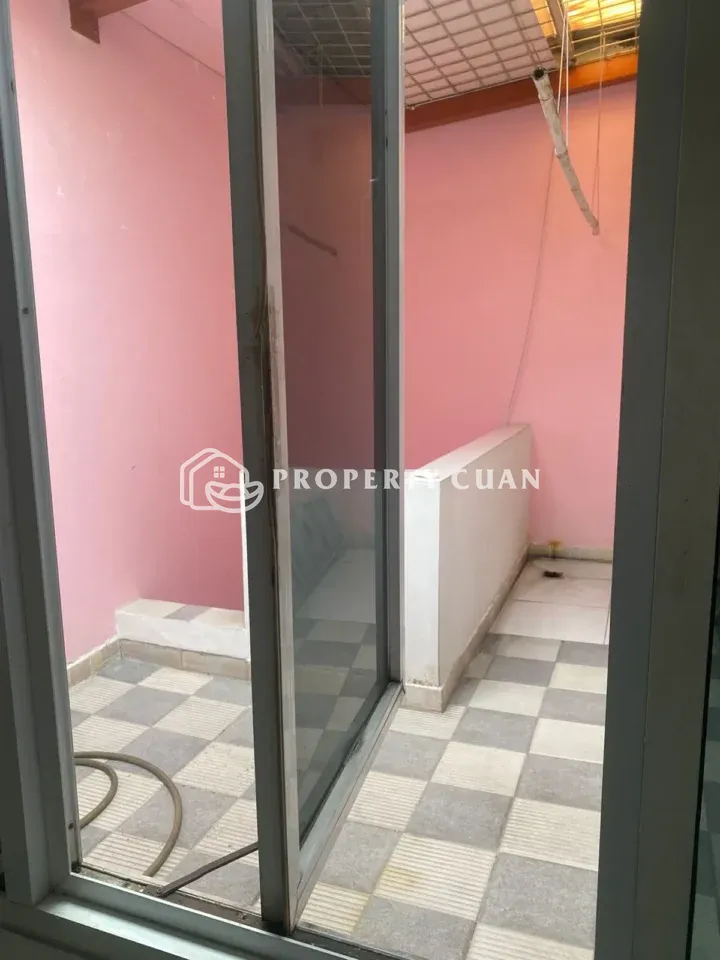 Rumah dijual di Permata Puri Media, Puri - Area Laundry