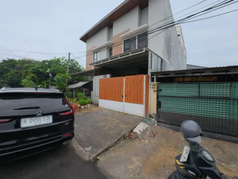 Rumah Dijual di Meruya — 2 KT, LT 47 m²